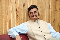 Khiladi Producer Satyanarayana Koneru Interview